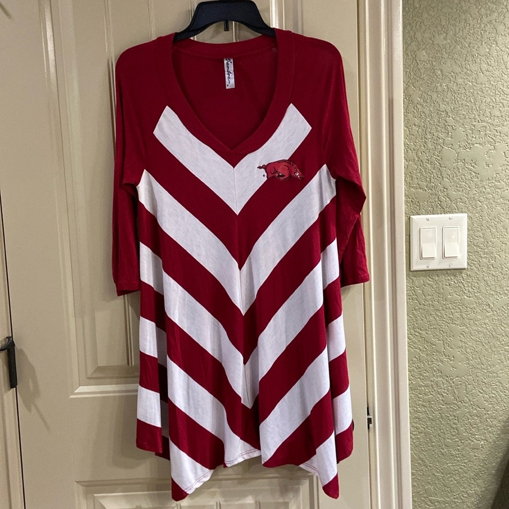 Razorback Themed Tunic by Bamboa Brand.  EUC!